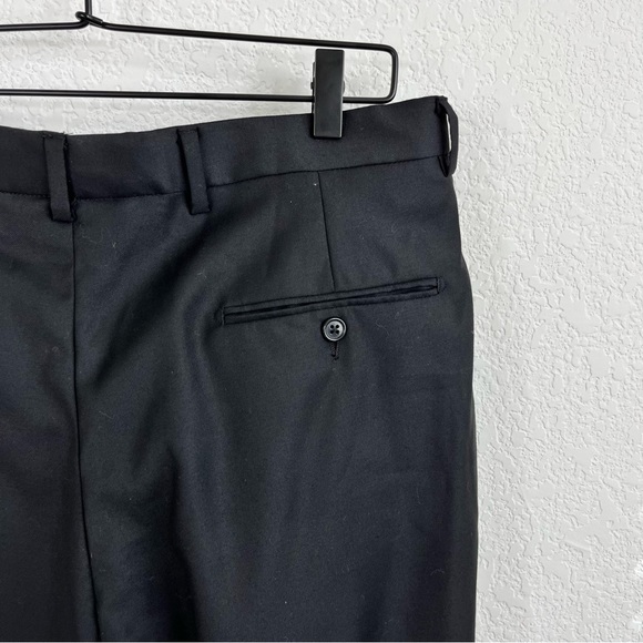 Hart Shaffner Marx Black Men Suit - Picture 10 of 14